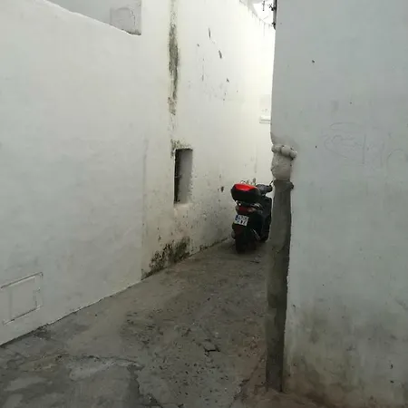 La Mirilla 1 تريفة